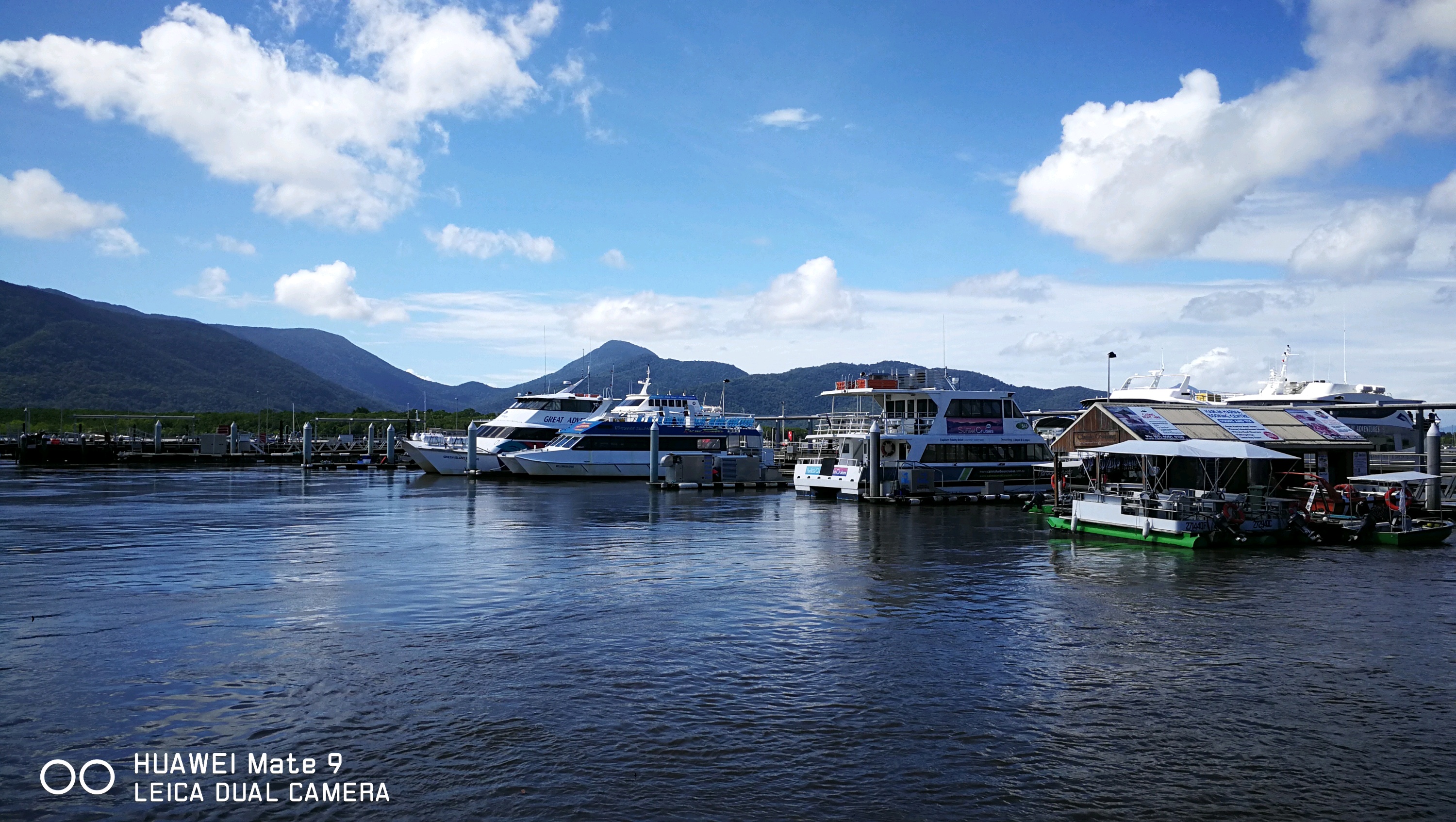 Green Island Cruise - Day Tour (Big Cat Green Island Reef Cruise)