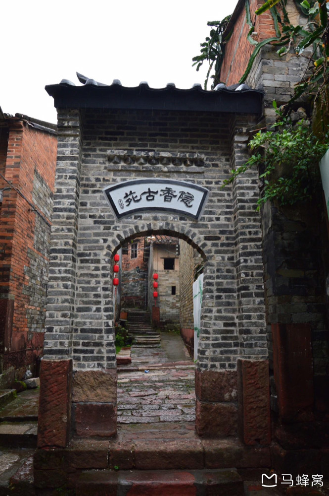 东莞的南社明清古村落值得去吗?一般逛多久?里面又吃饭的地方吗?