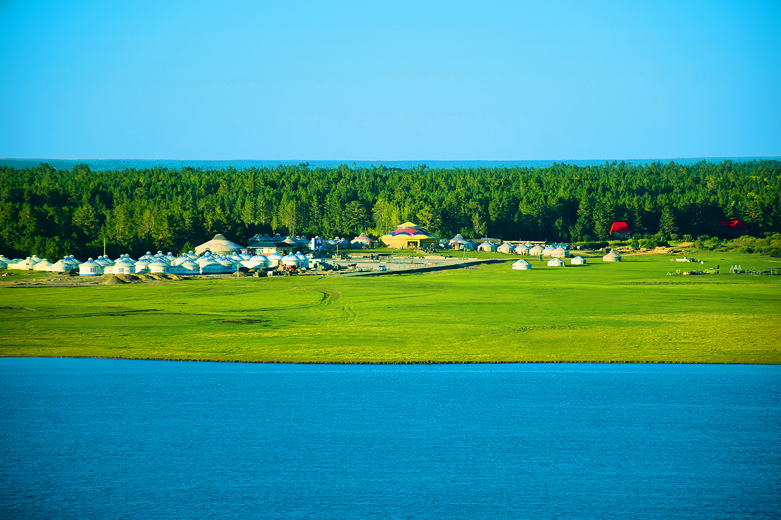 呼伦贝尔大草原高端房车8日游/海拉尔/恩和/黑山头列夫湿地/满洲里/贝