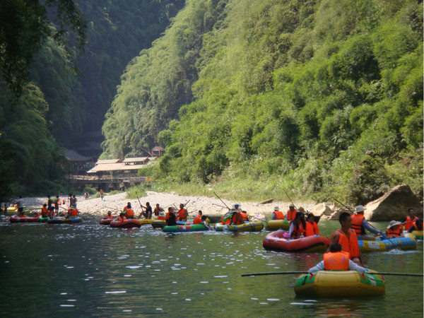 重庆漂流哪里好，重庆周边哪里漂流最好玩 