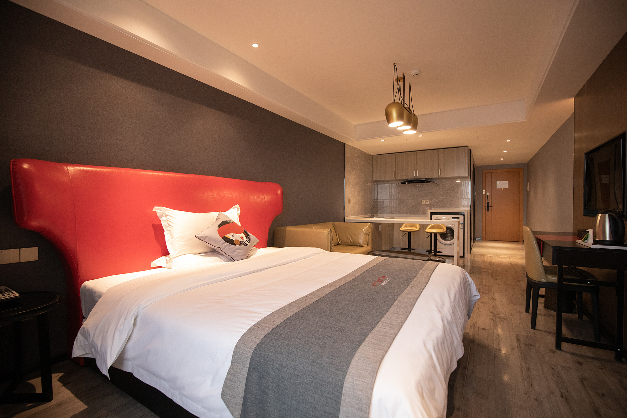 窝趣服务式公寓(衡阳师范学院高铁站店)