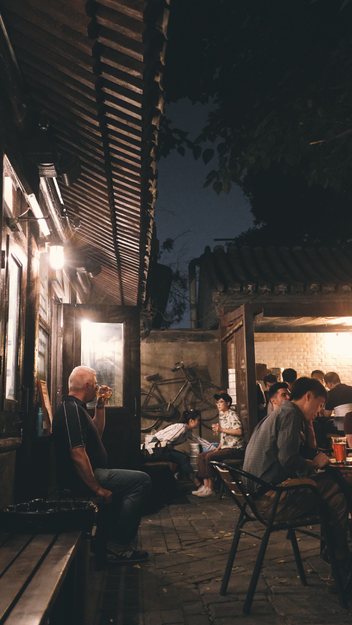 帝都喝大指南 | 北京最适合微醺的胡同小酒馆