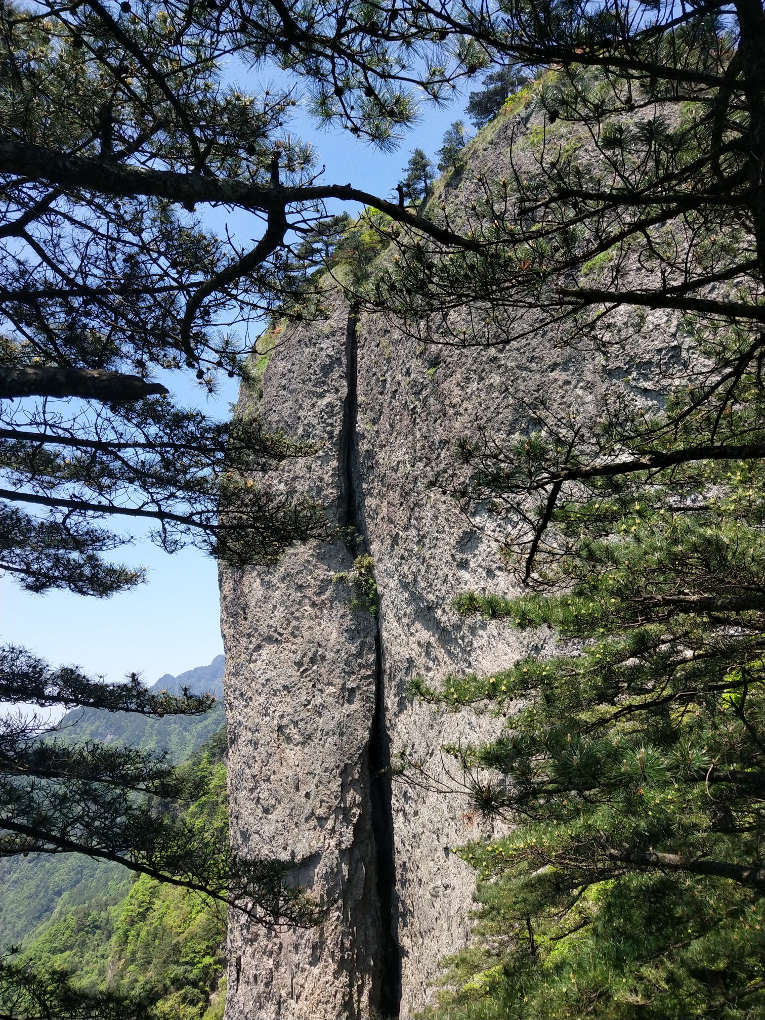 白石岩探秘(酷)