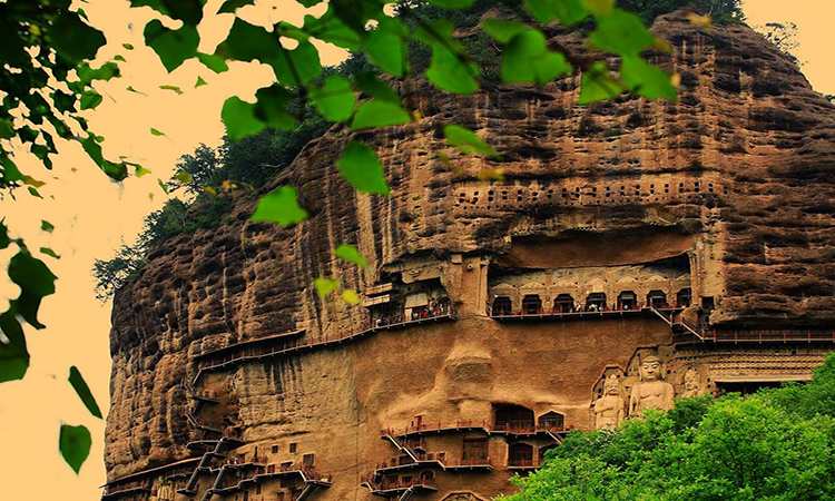 甘肃天水麦积山-伏羲庙-仙人崖等景区8选3精致包车1日游(品尝特色天水