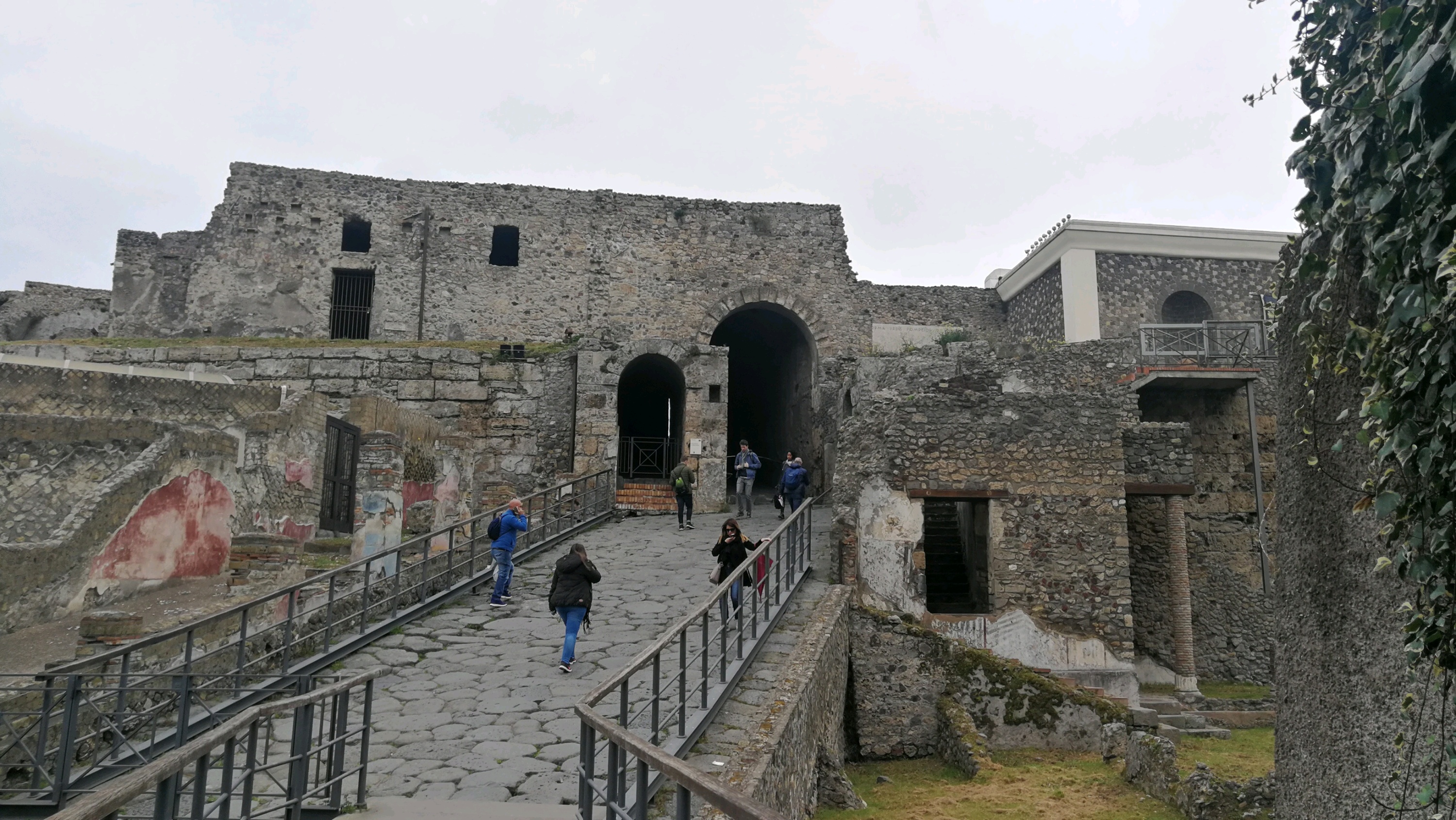 Pompeii Archaeological Tour