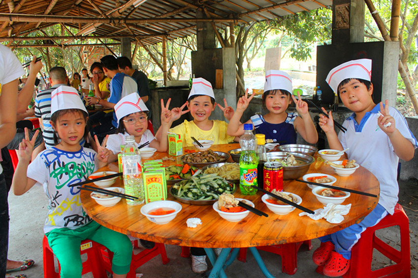 2019年广州亲子游学生郊游班级出游的好地方帽峰山生态园