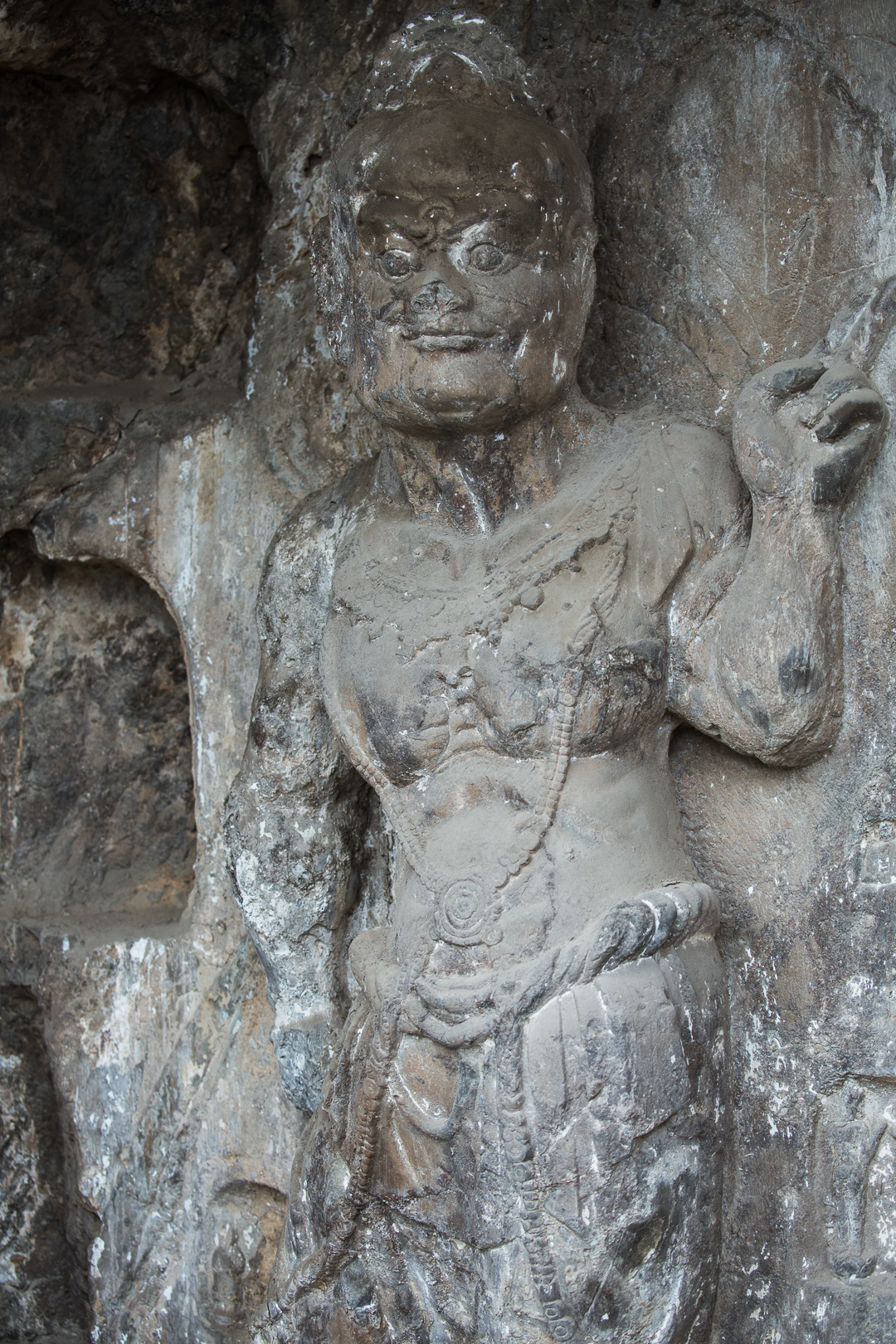 西山石窟——敬善寺,摩崖三佛龕龍門石窟龍門石窟西山石窟——賓陽三