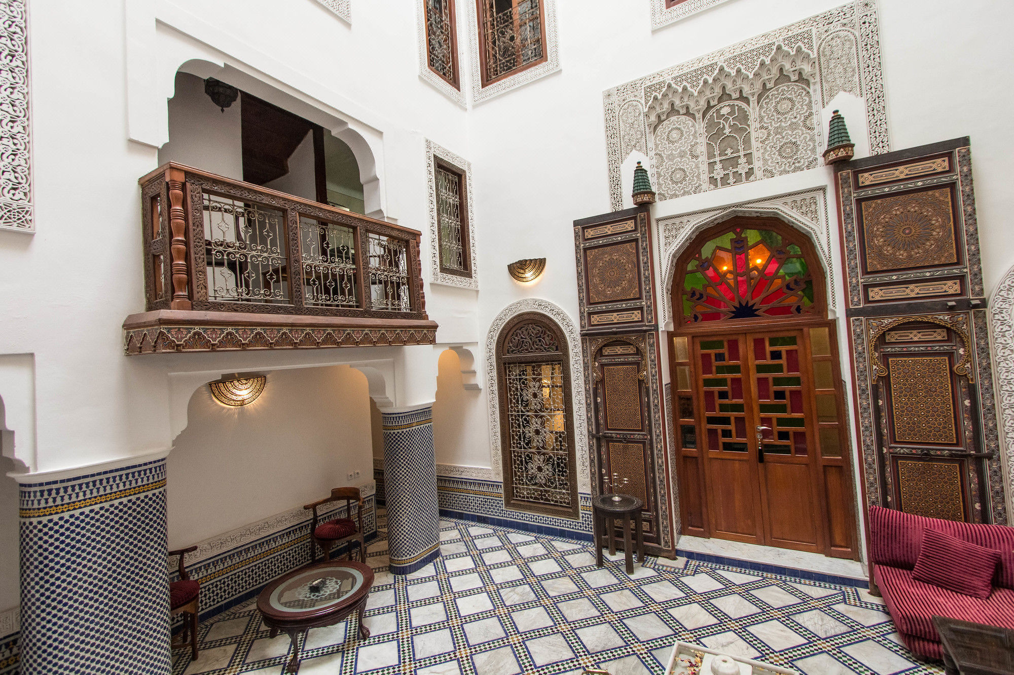 努朱姆梅迪纳住宿加早餐旅馆 Riad Noujoum Medina