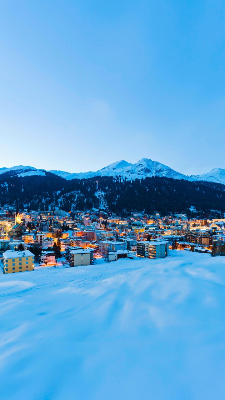 你同意 男生玩游戏和女生旅行都是花钱买快乐 旅行并没有更高级 这个说法吗 马蜂窝