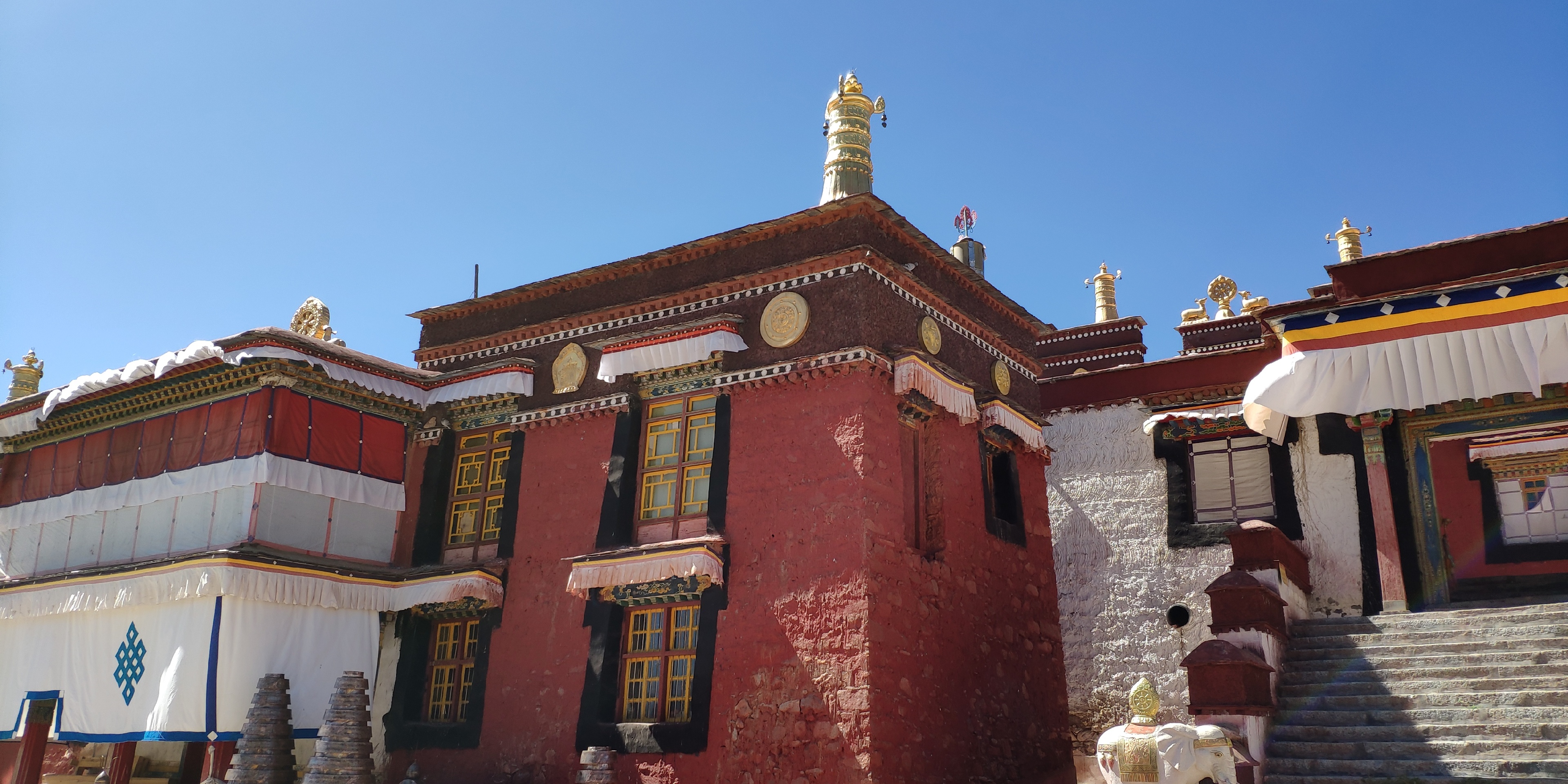 谢通门县旅游图片