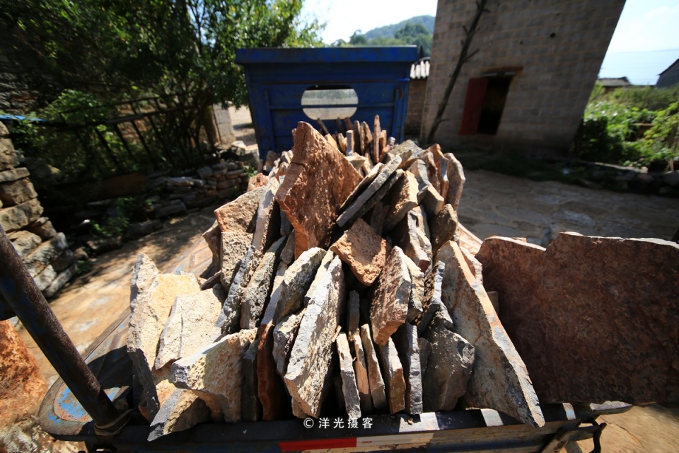 云南石林深山糯黑石头寨,恍如时光倒流300年,石林旅游攻略 - 马蜂窝