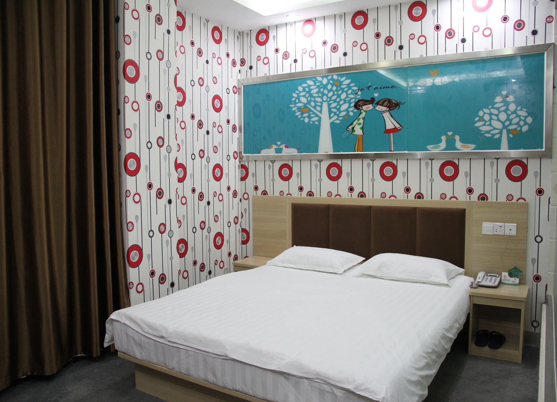 聊城深蓝时尚主题驿站