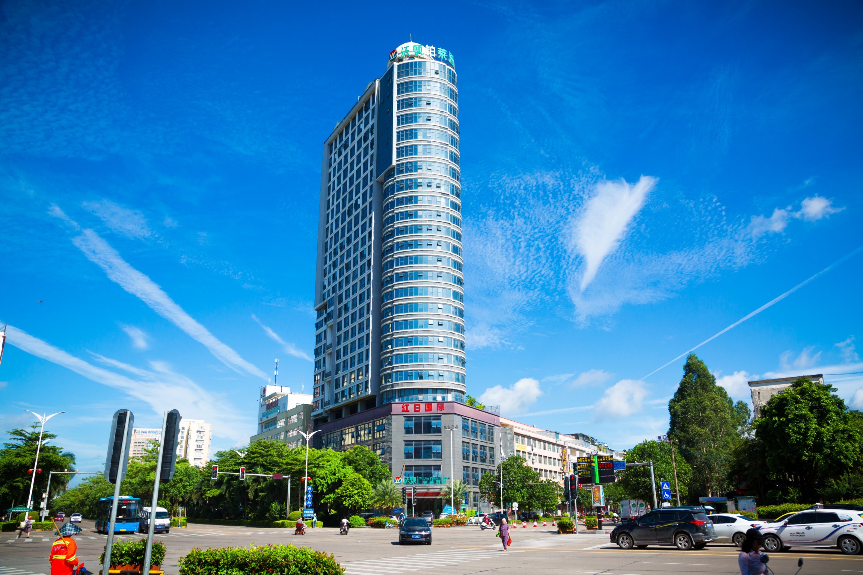 沃顿铂莱酒店(钦州火车东站年年丰广场店)