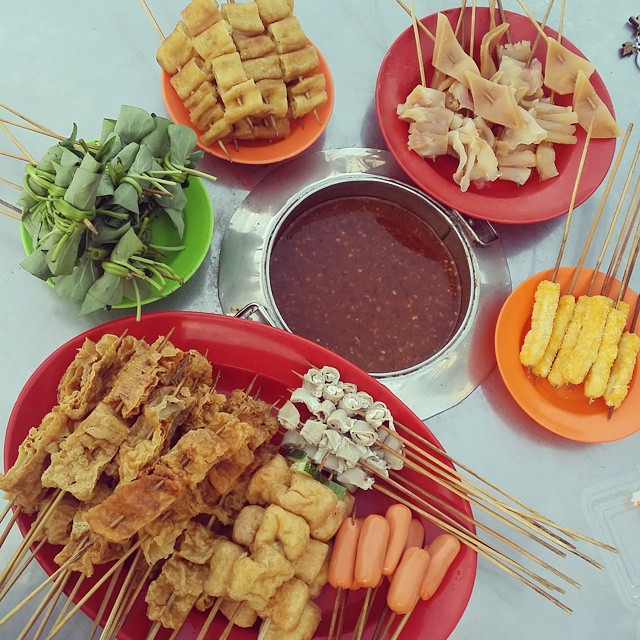 马六甲美食-万里香沙爹朱律茶餐室