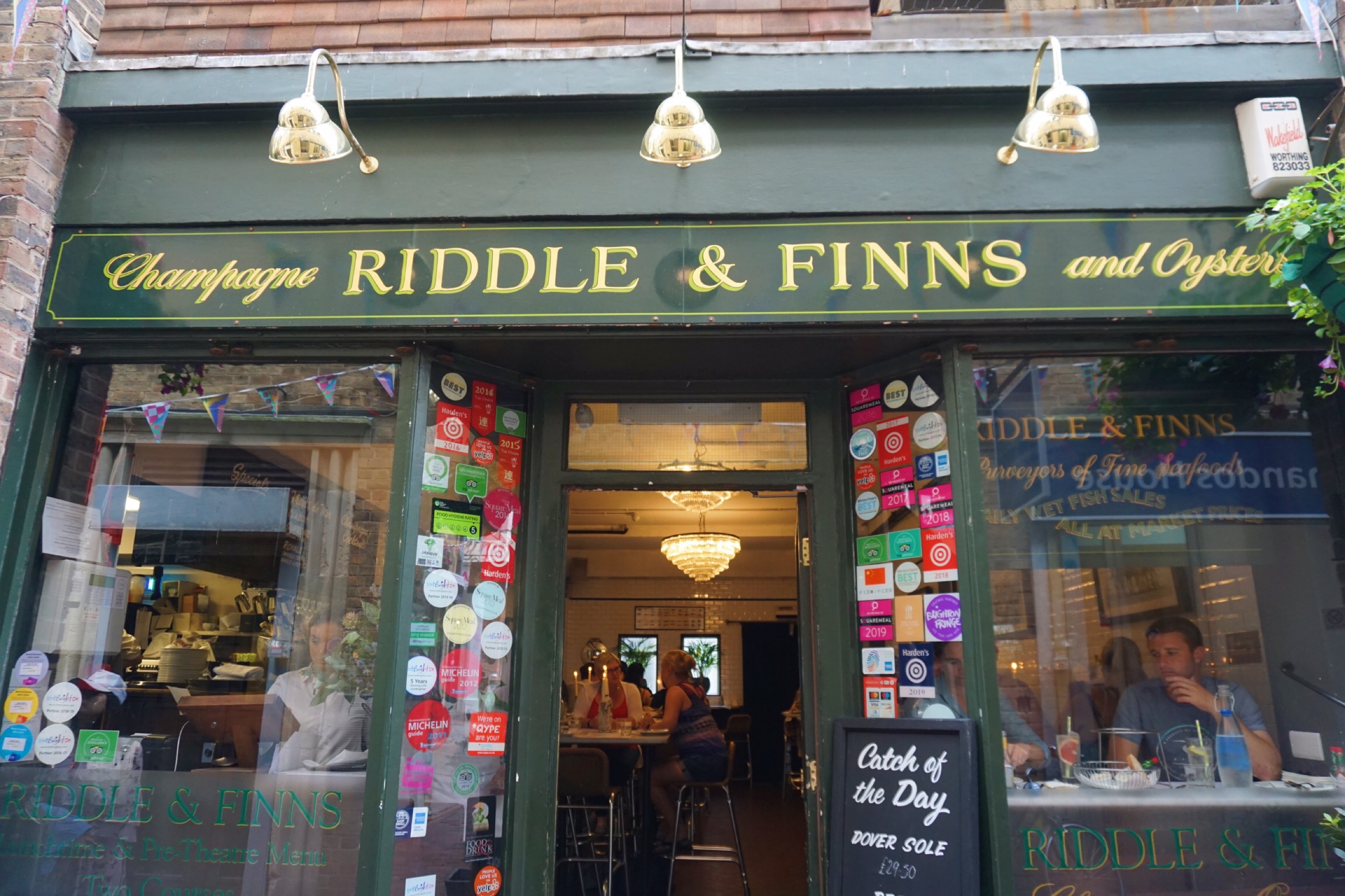 布莱顿美食-RiddleFinnsTheBeach