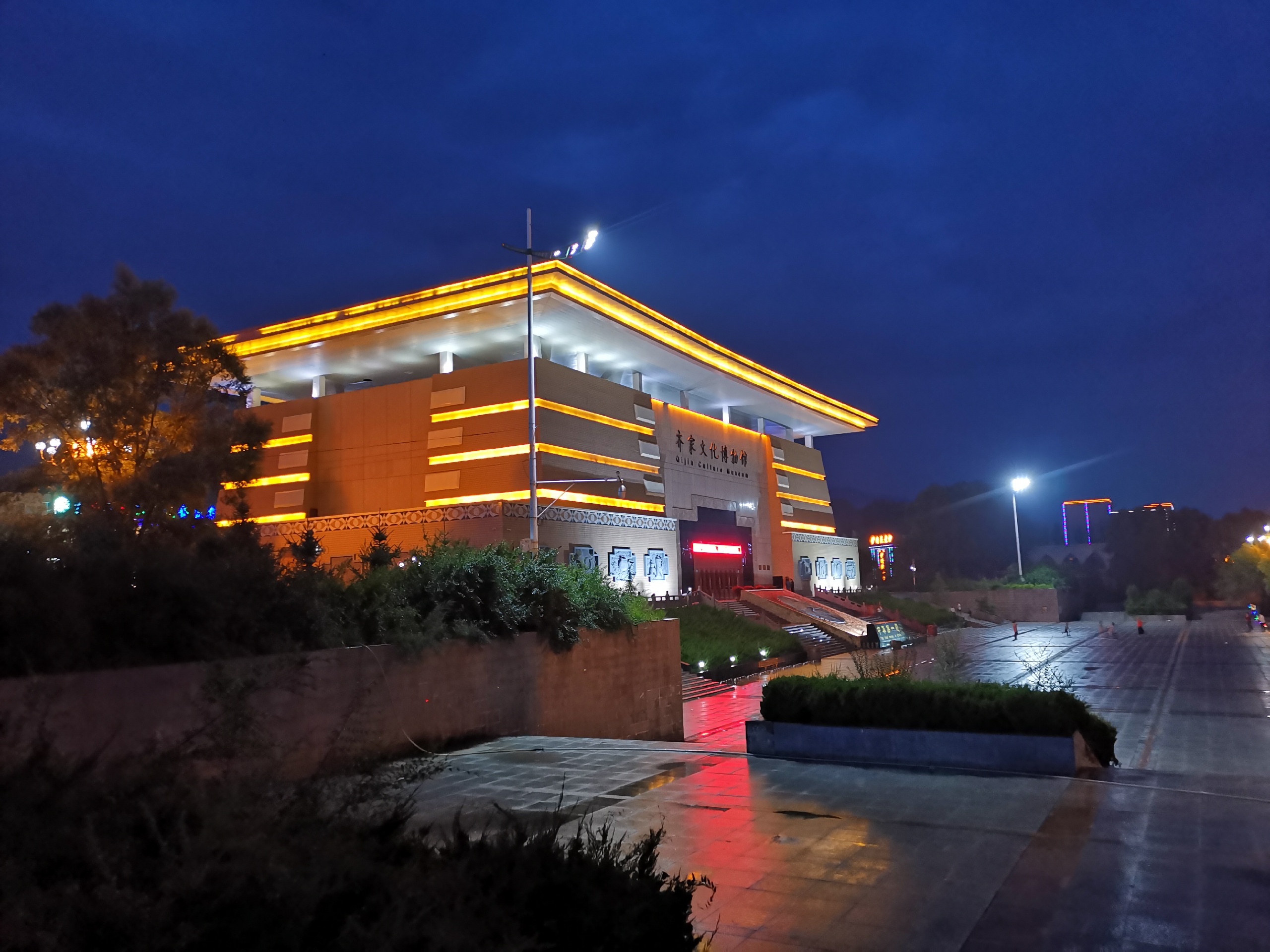 蜂蜂点评(0条) 0更新纠错 地址 甘肃省临夏回族自治州广河县团结路与