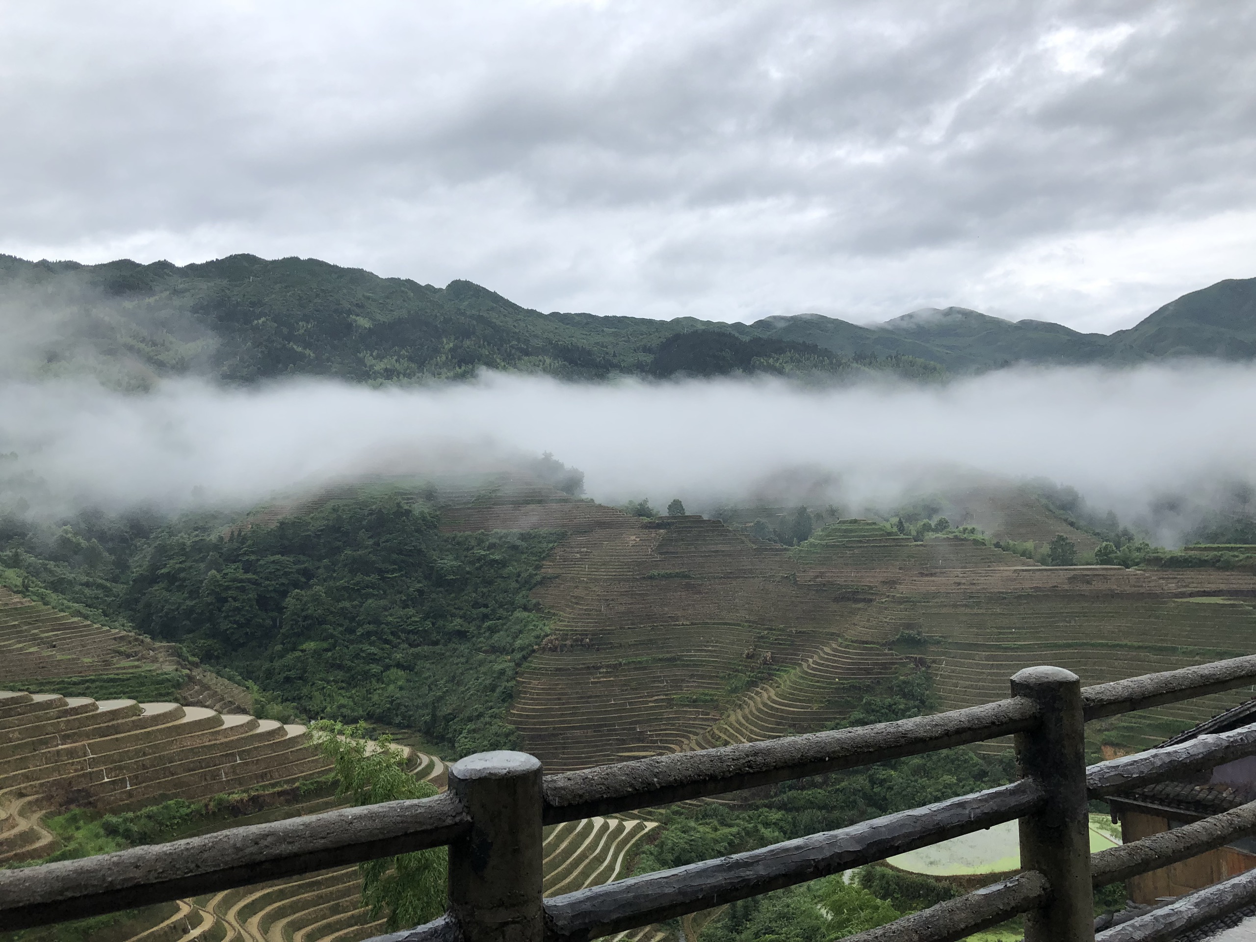 和平乡美食-木屋客栈 Wood House