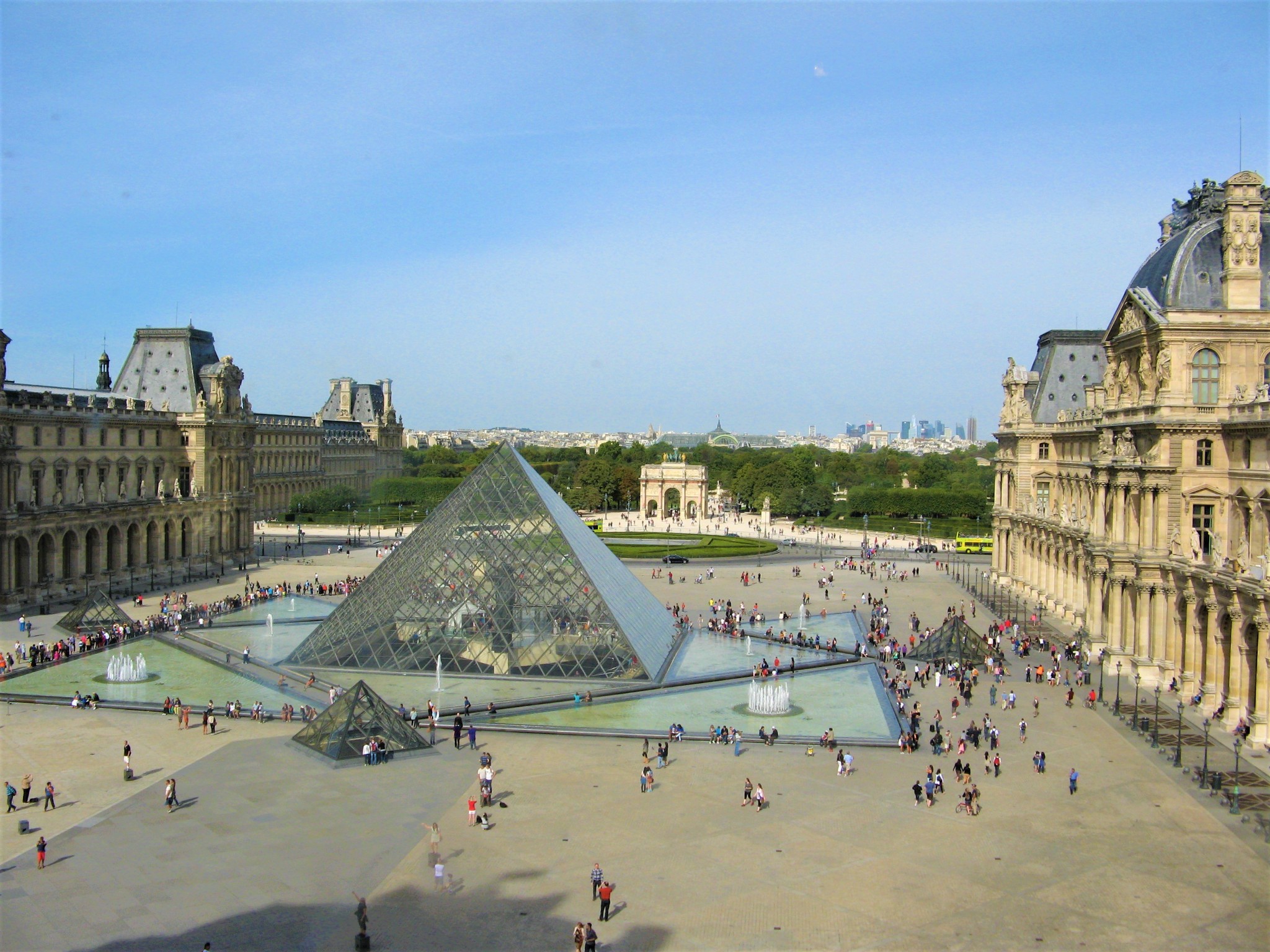 一别七载法兰西大巴黎地区中的掠光浮影