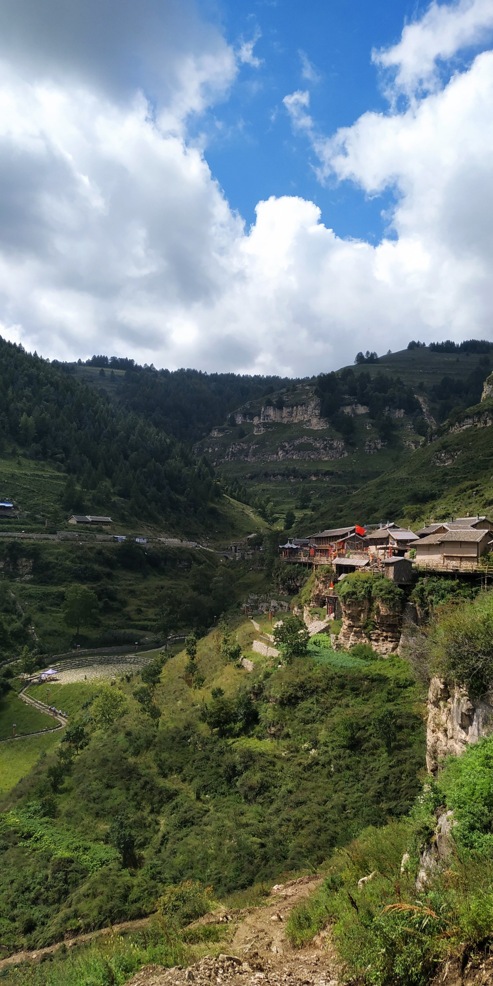 悬空村(原名王化沟村)_游记