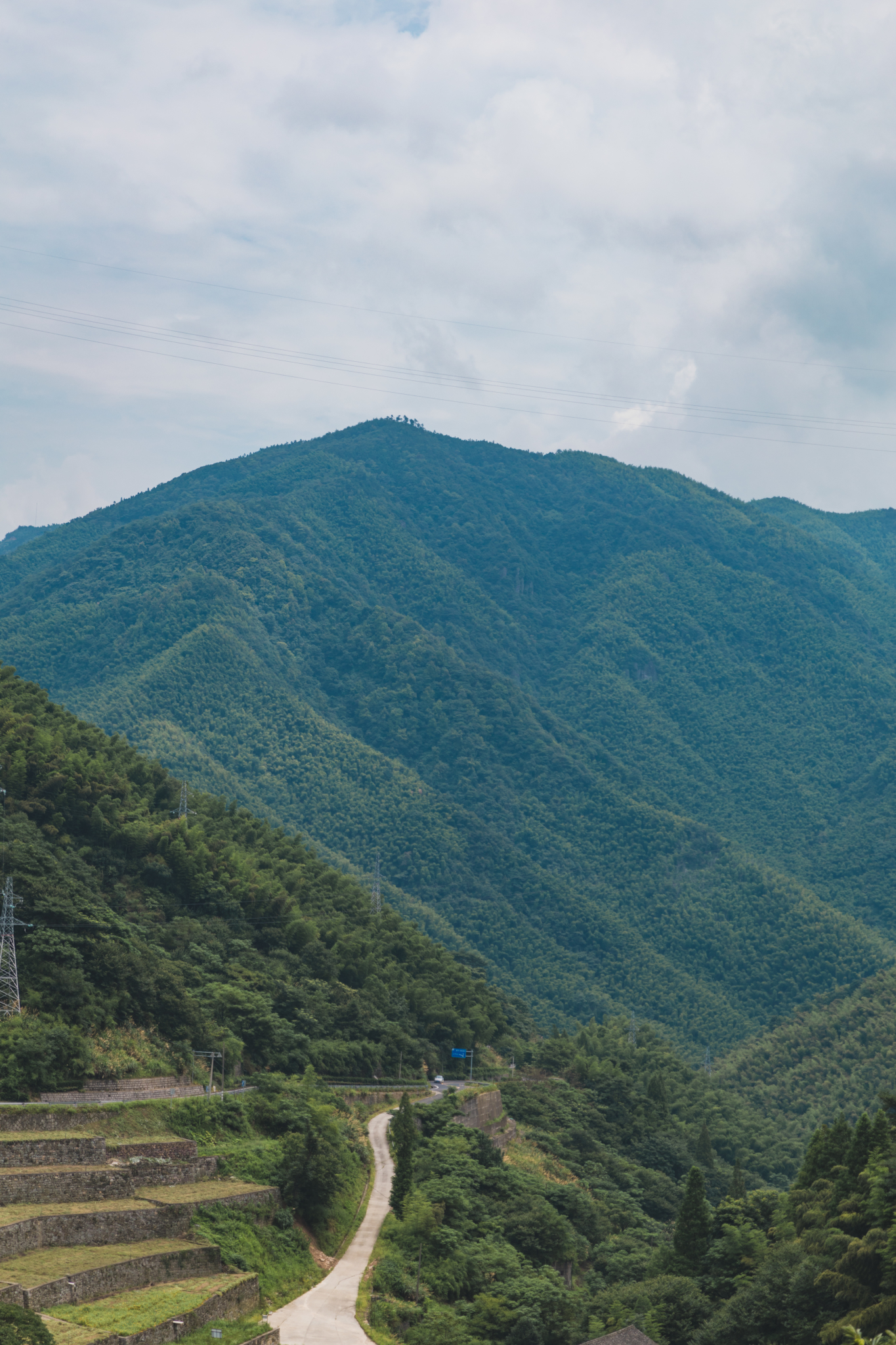 d1:高速餘姚道口下——陸埠裘岙(走玻璃棧道,登獅峰,覽四明風情)