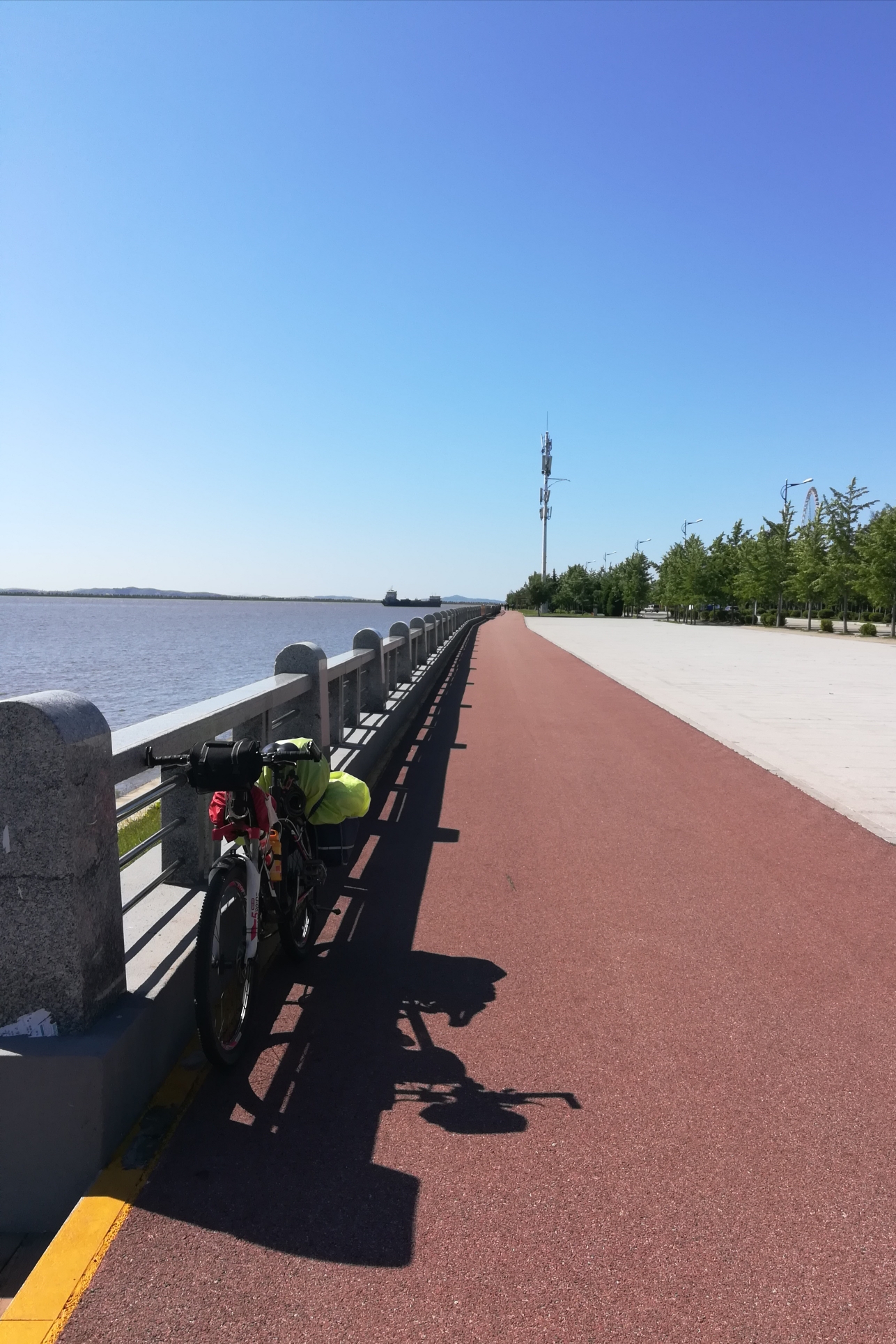 出发 2019年6月17日 东港市-庄河市 2019年6月18日 庄河市-登沙河街道