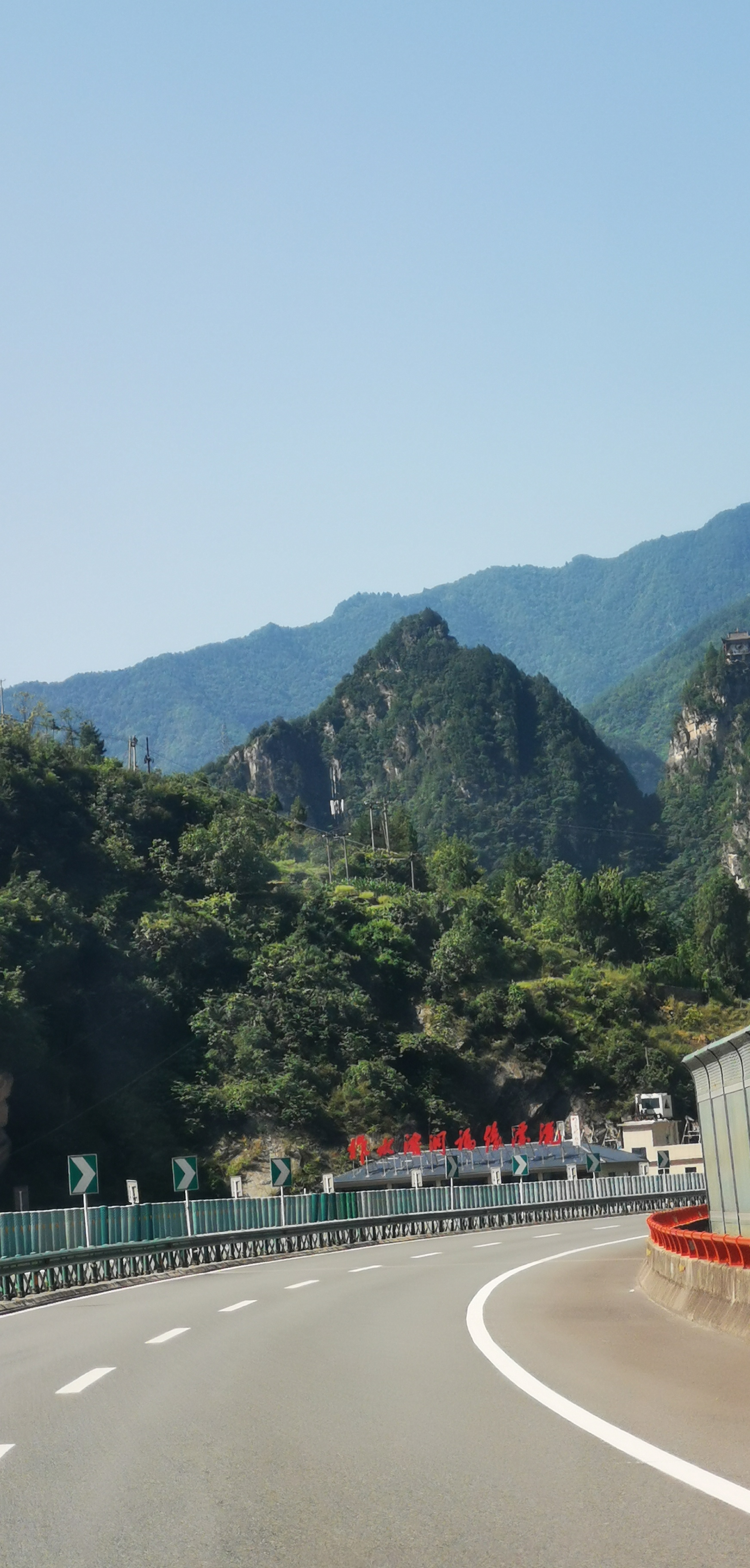 【柞水景点图片】柞水溶洞福缘漂流