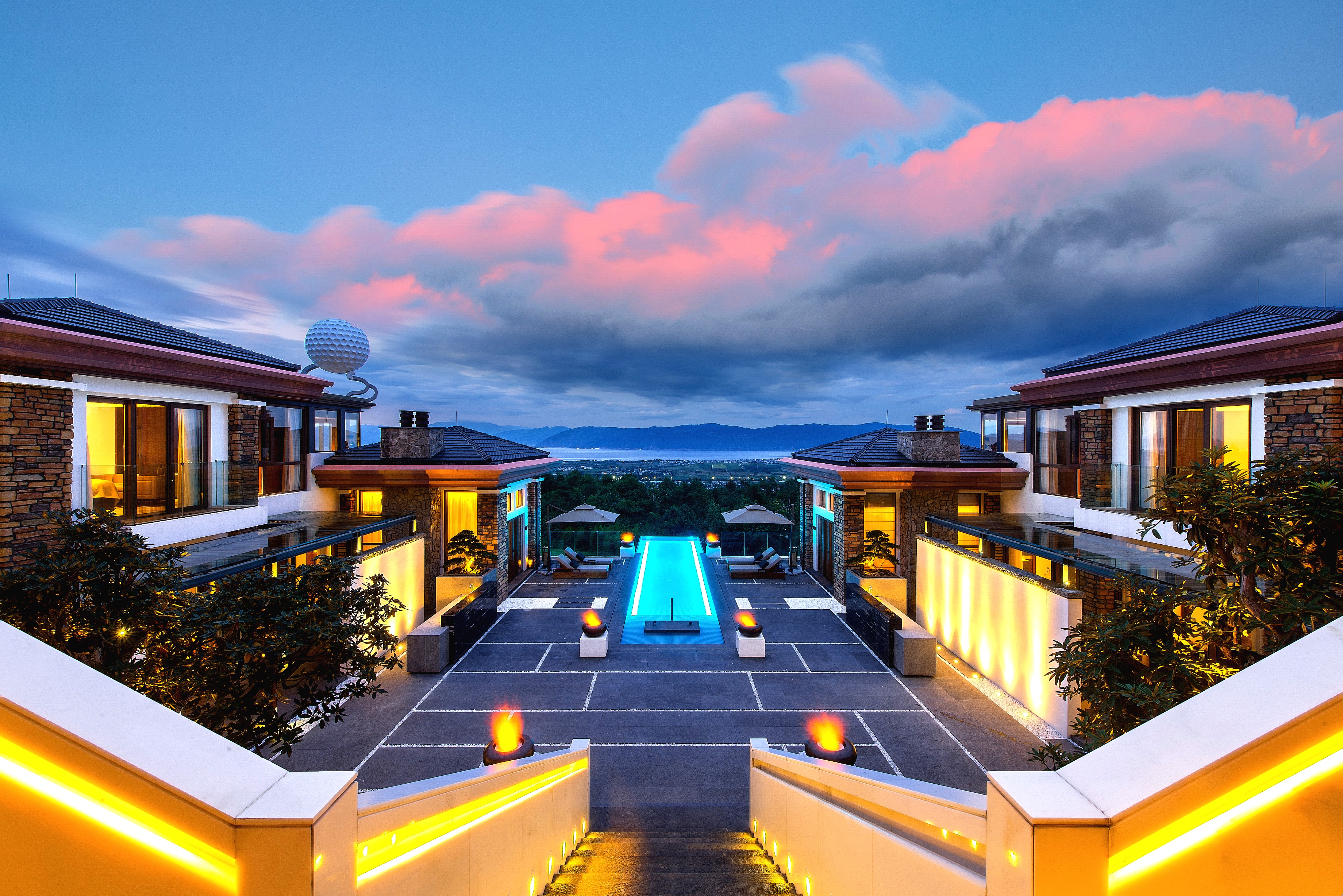 大理海纳尔云墅度假酒店2晚云墅智选房含早往返接送赠双人下午茶额外