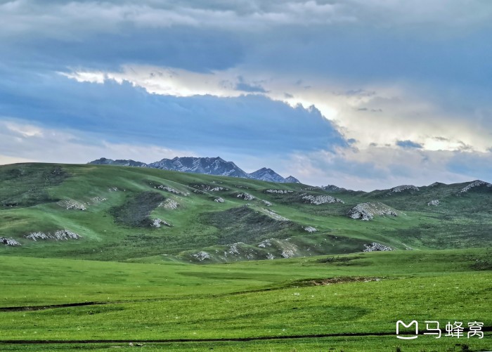 自驾独库公路，有什么注意事项？路况怎么样？