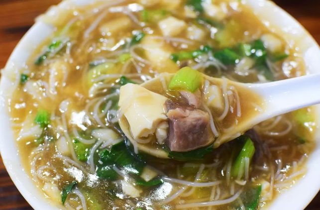 榨面,鸡汁羹,豆腐小笼…嵊州人的梦想,从早餐开始!