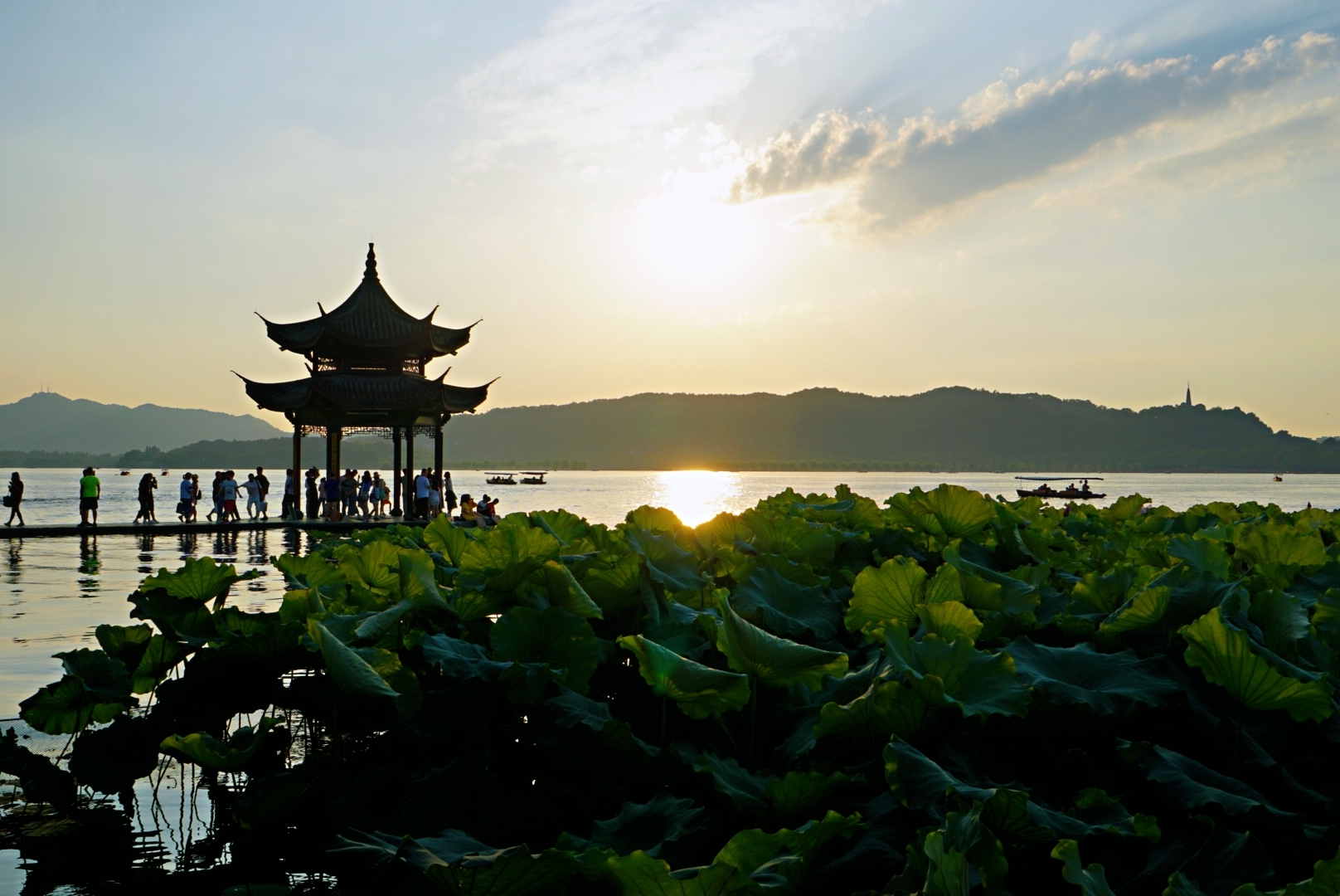 美麗的杭州西湖:上有天堂,下有蘇杭!,杭州旅遊攻略 - 馬蜂窩