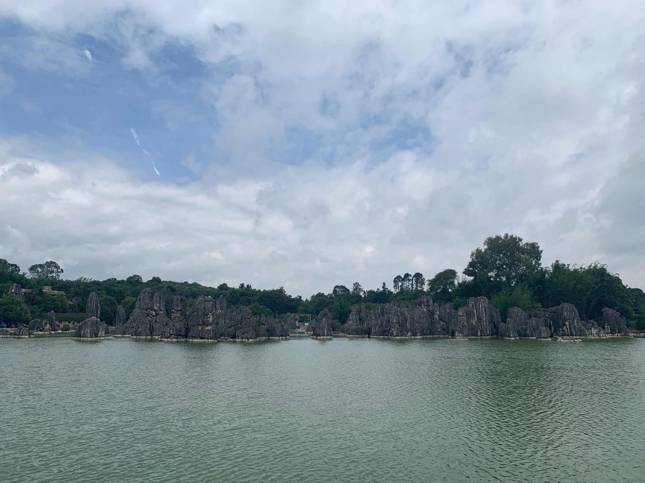 昆明出游攻略,昆明市区景点求推荐