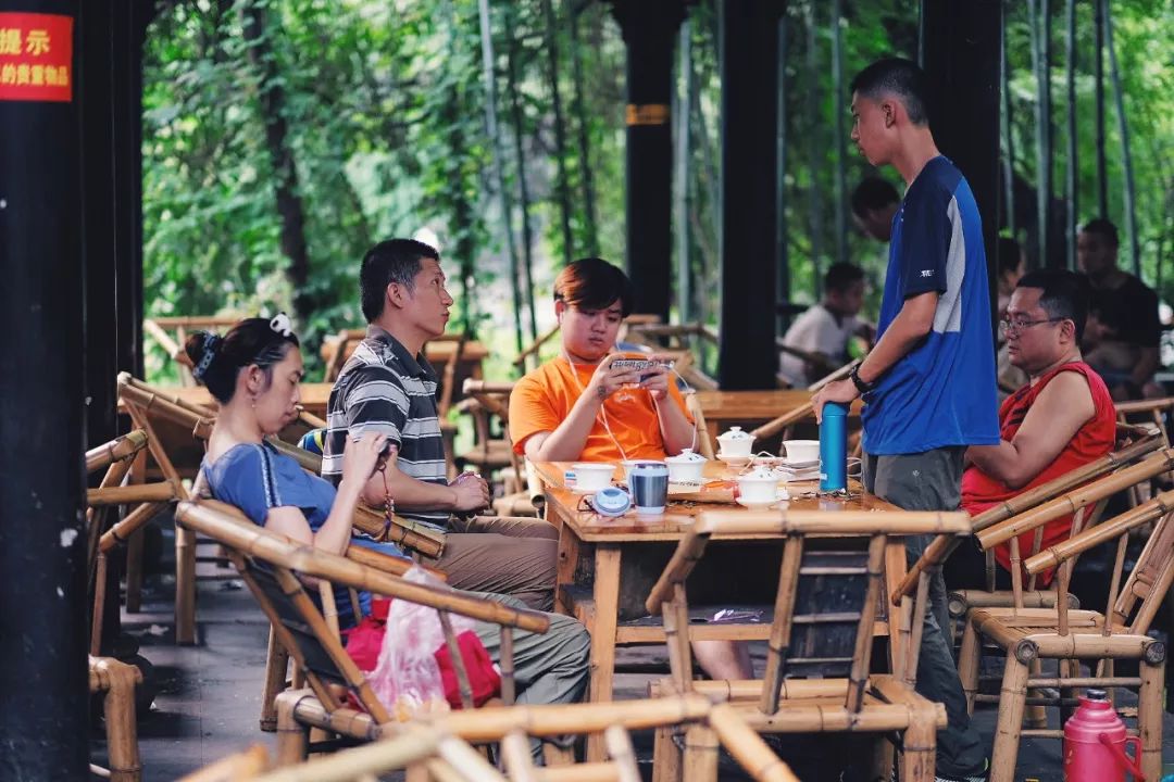 生活20年的成都人告诉你不一样的小众玩法（美食+美景）