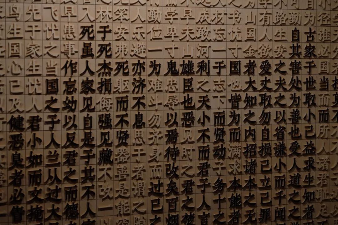 生活20年的成都人告诉你不一样的小众玩法（美食+美景）