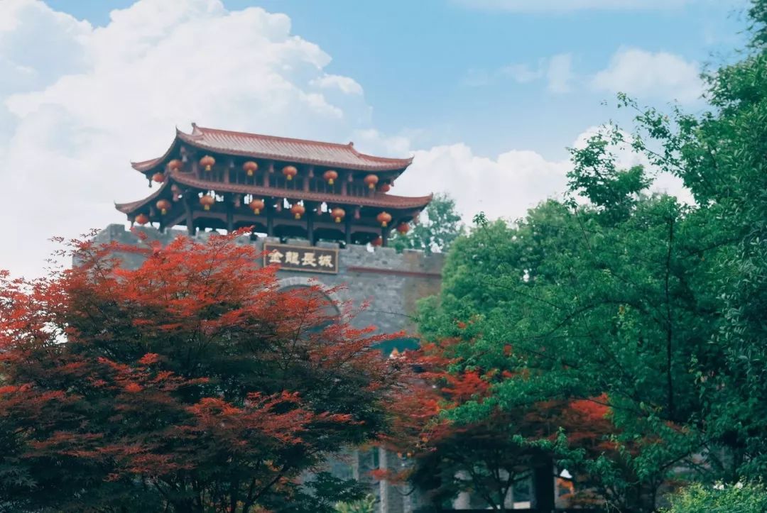 生活20年的成都人告诉你不一样的小众玩法（美食+美景）