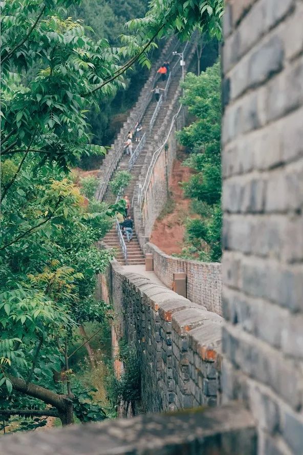 生活20年的成都人告诉你不一样的小众玩法（美食+美景）