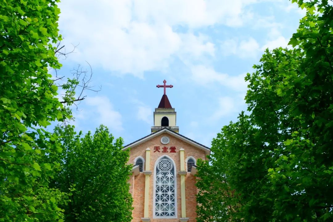 生活20年的成都人告诉你不一样的小众玩法（美食+美景）