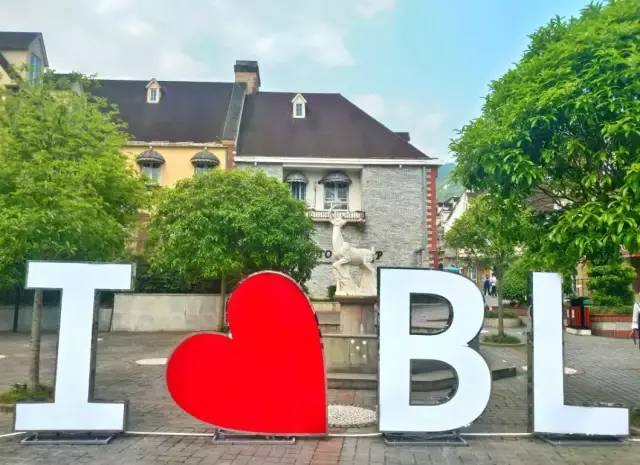 生活20年的成都人告诉你不一样的小众玩法（美食+美景）