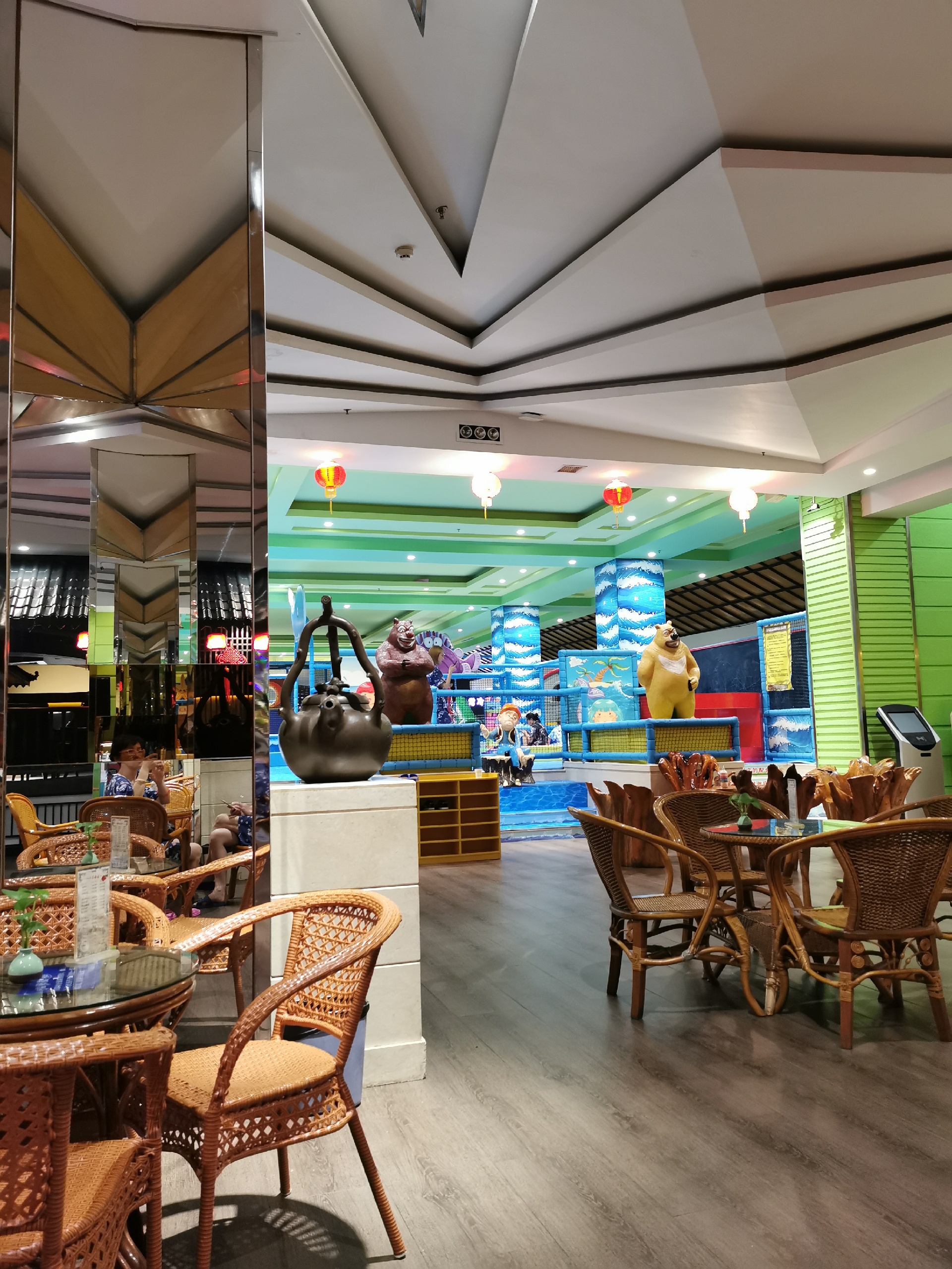 上海南美水疗(莘庄店)娱乐介绍, 南美水疗(莘庄店)地址-交通-门票