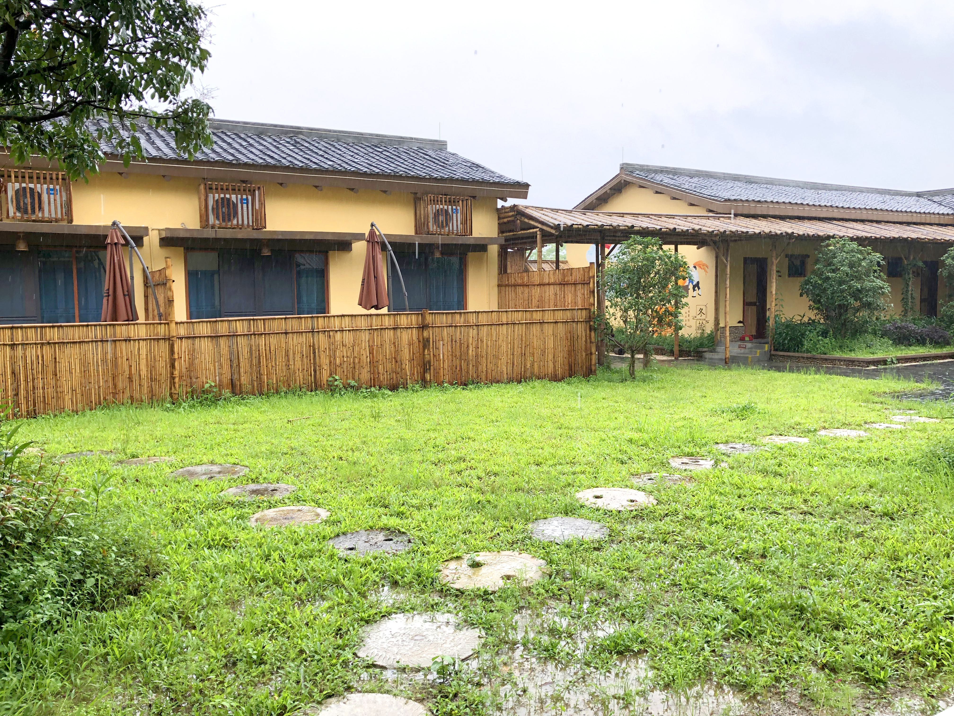 广东清远英西峰林民宿英德碧乡客栈2天1晚含特色早餐无限次九龙峰林