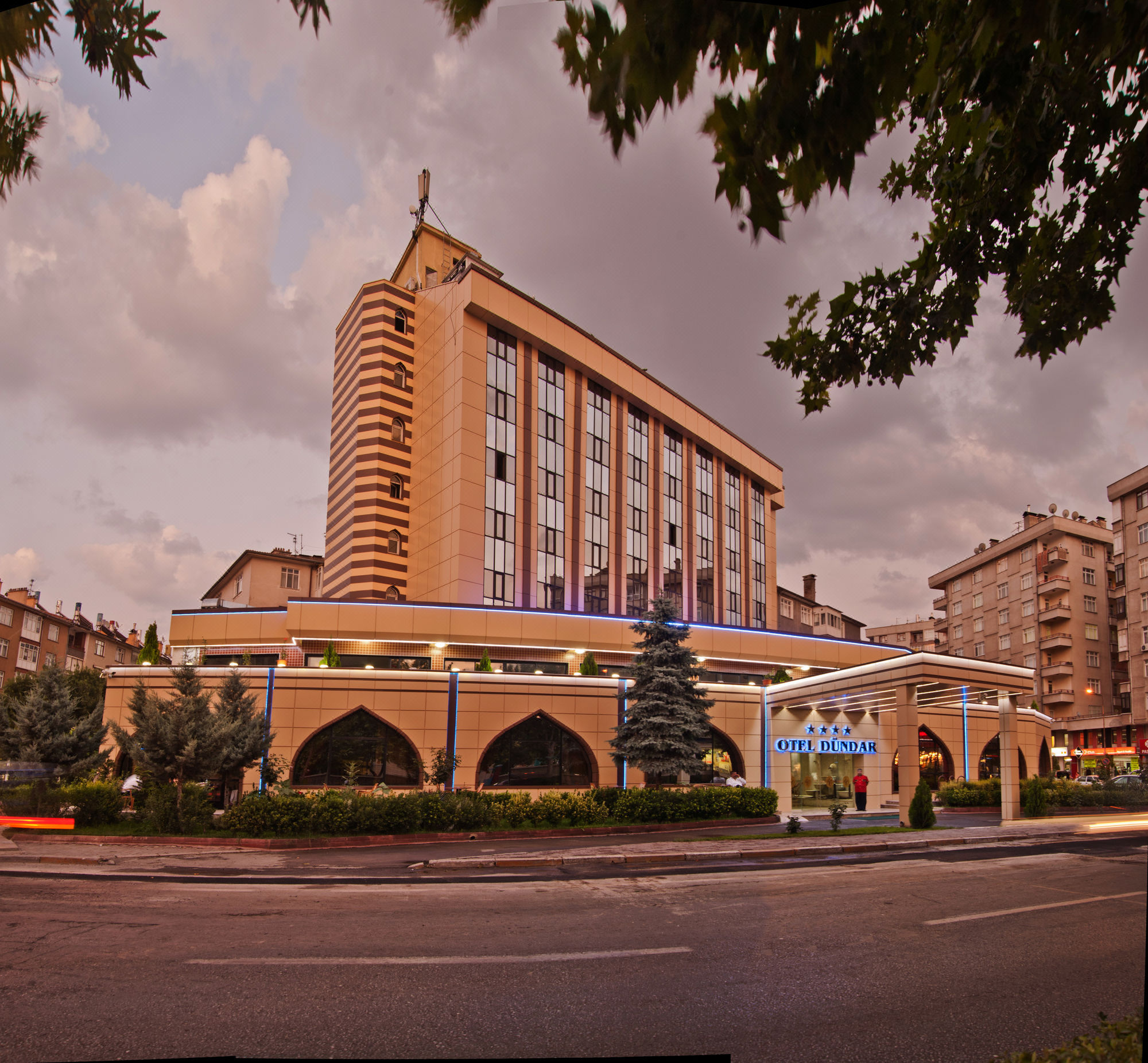 丹达尔酒店 Dündar Hotel