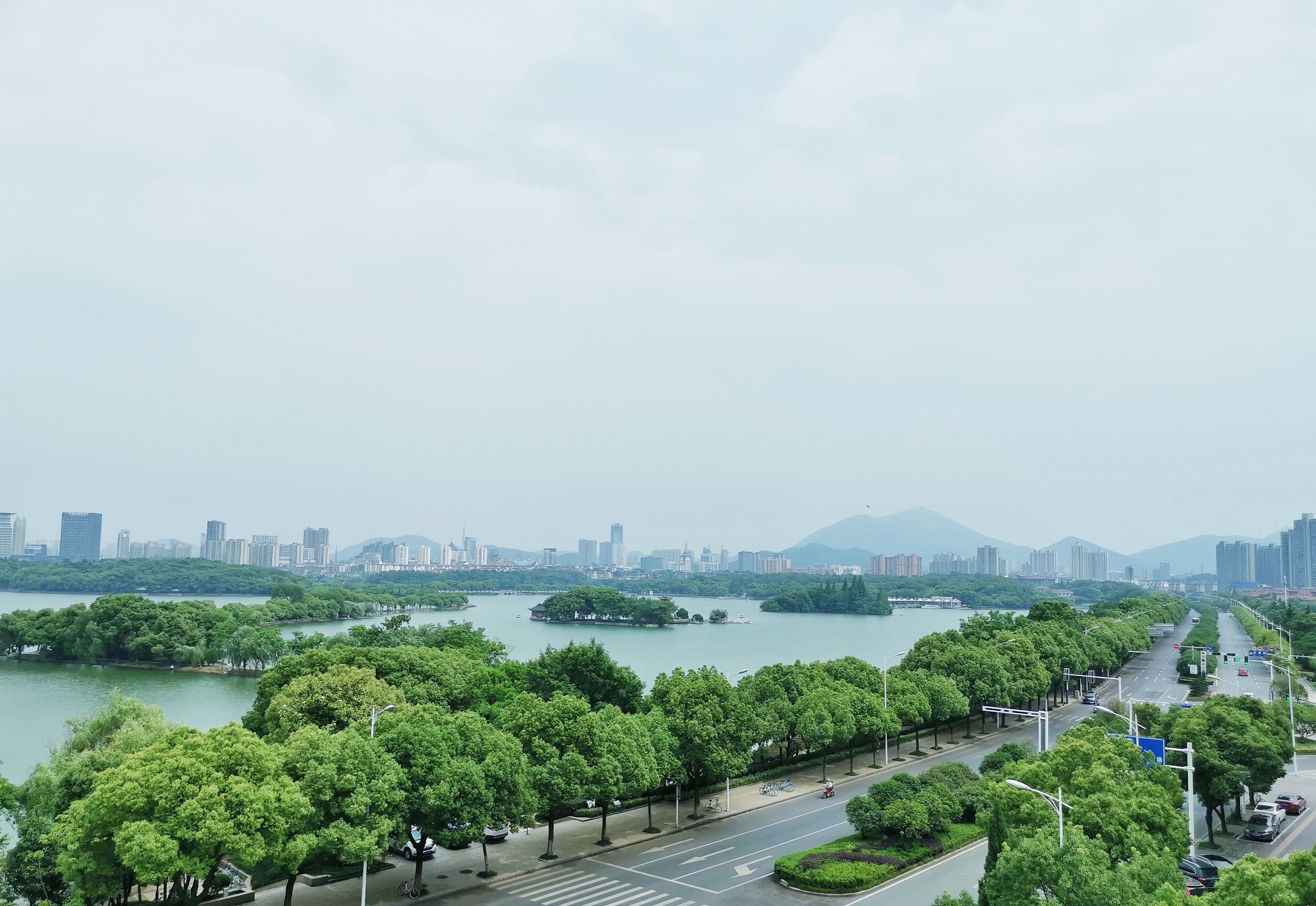 【铜陵景点图片】天井湖公园