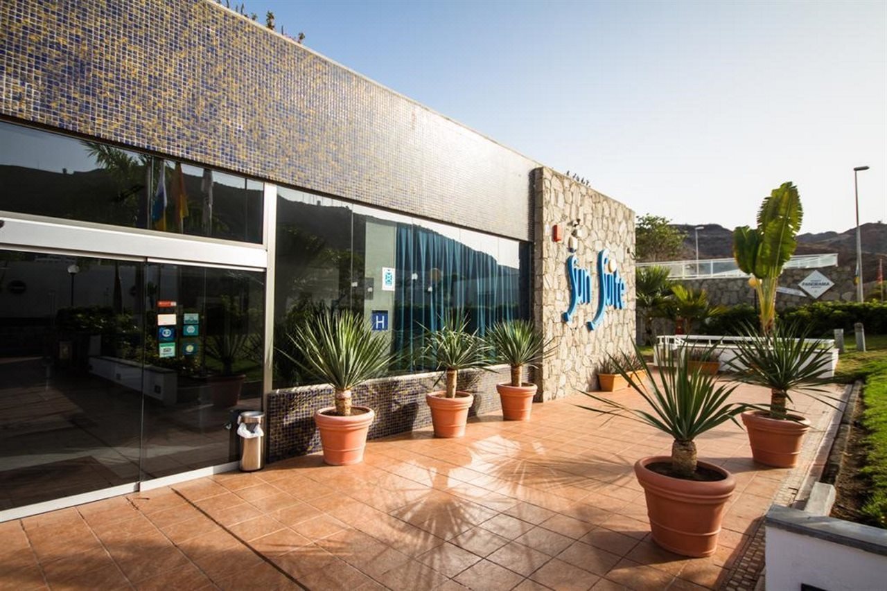 特拉扎玛阳光套房塞瓦图尔酒店 Servatur Terrazamar Sun Suite