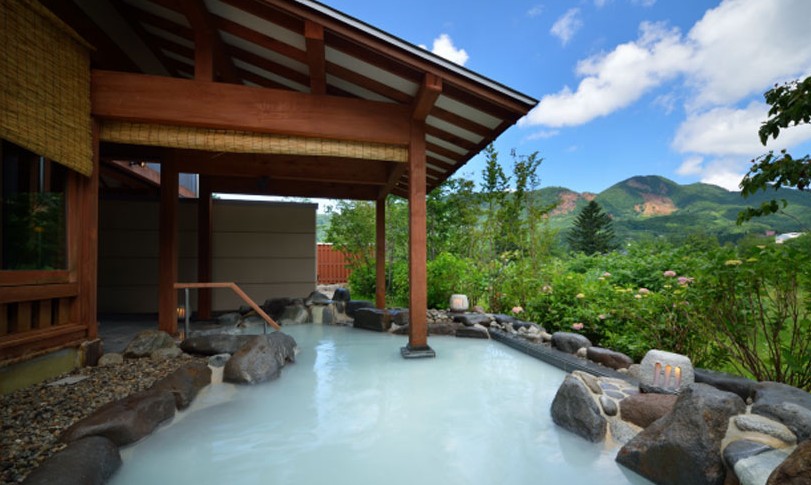 ▋到「藏王四季旅馆」享受天然硫磺温泉