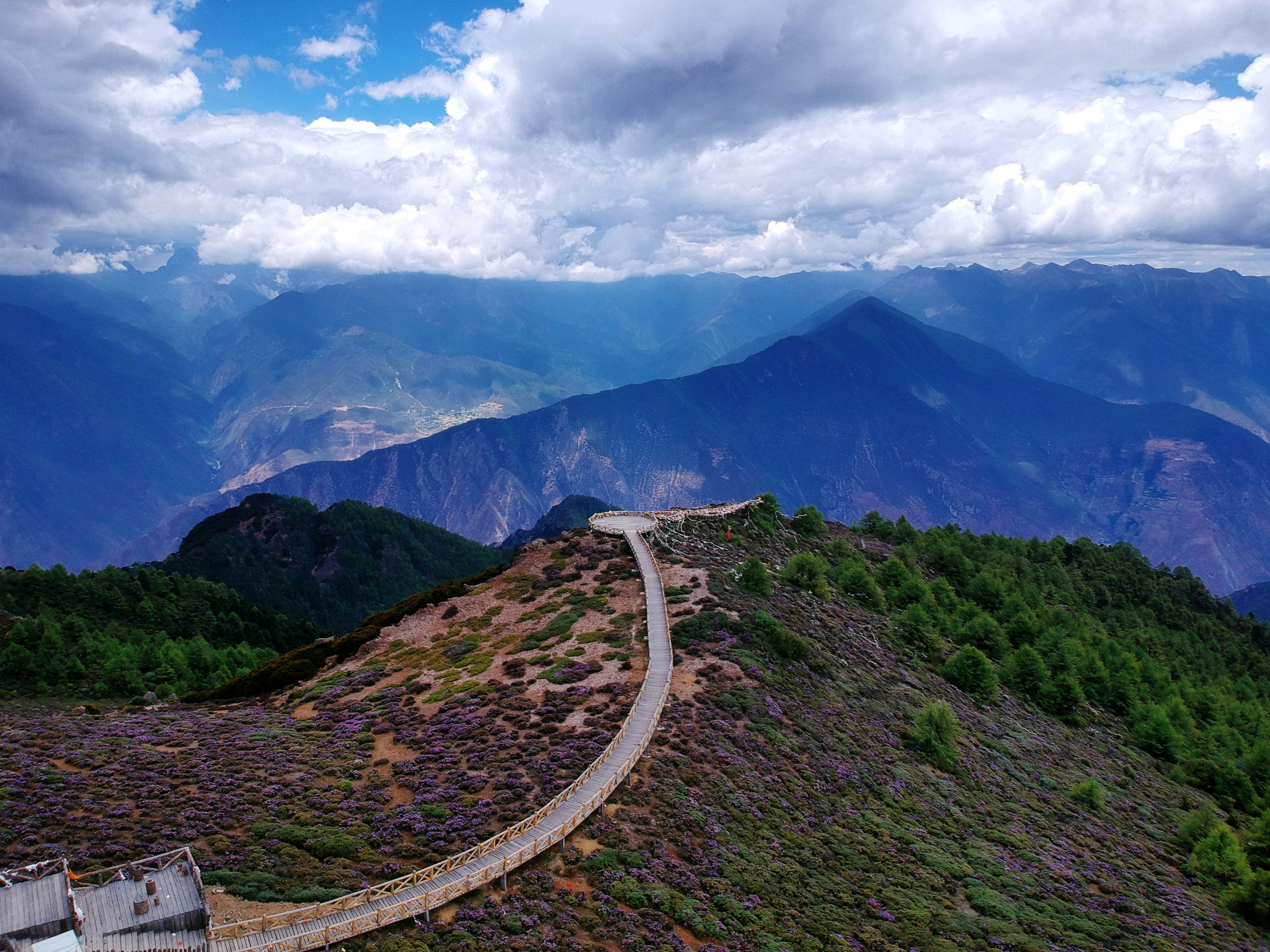 玛娜茶金观景台海拔图片