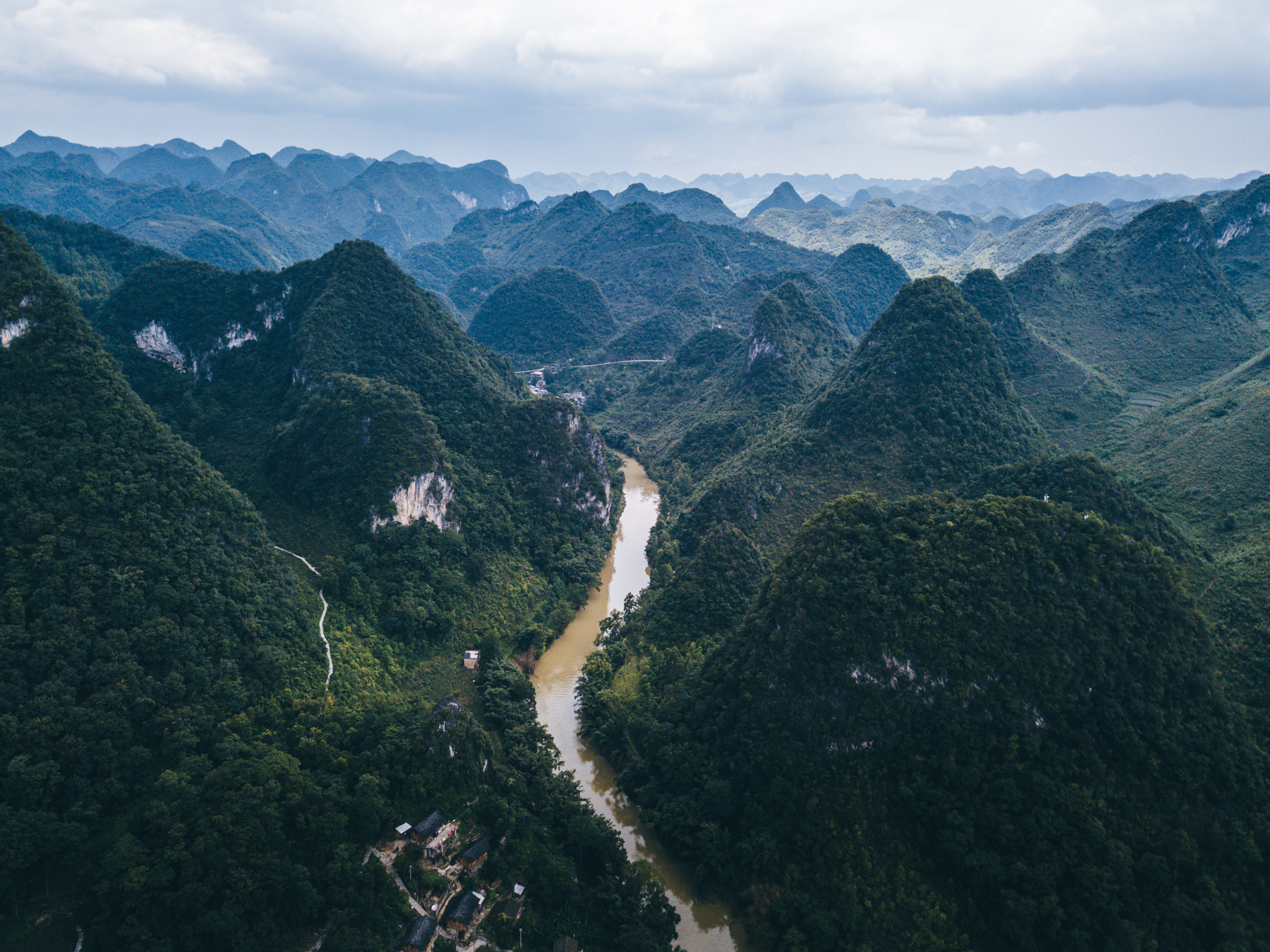 安顺山水秘境 | 汇聚贵州喀斯特地貌精华