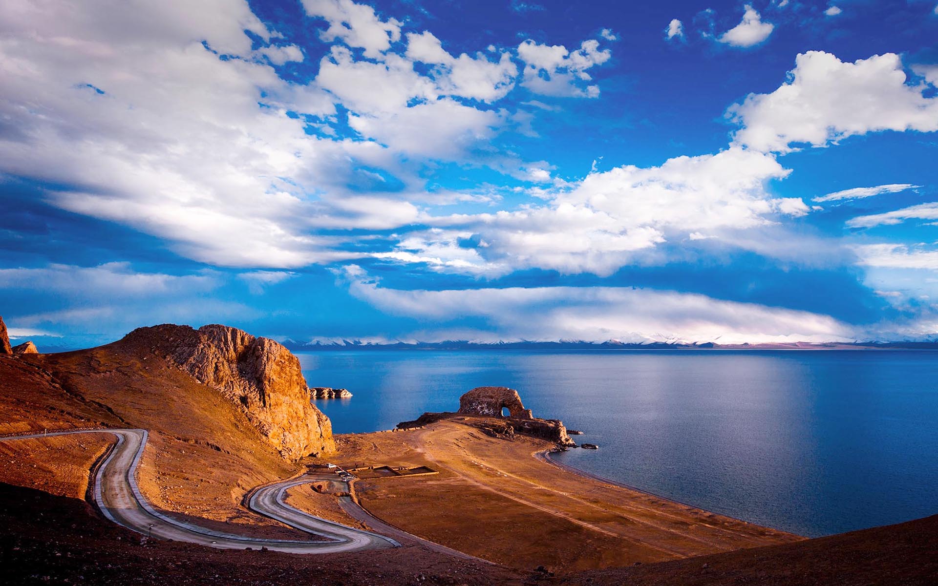 纳木错圣象天门2日游·14人拼车商务团 拉萨纳木错 扎西半岛 圣象天门