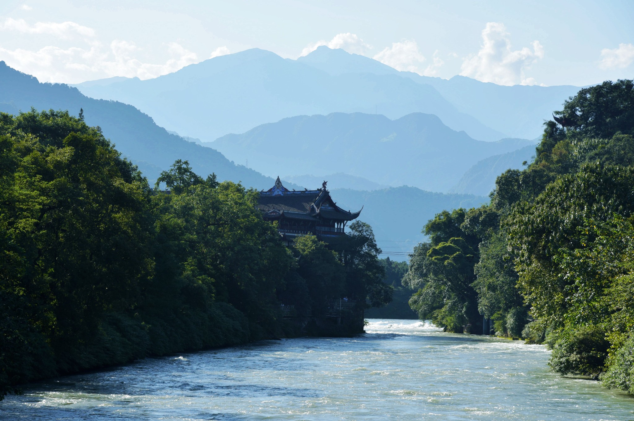 四川篇~~~拜水都江堰,問道青城山_遊記