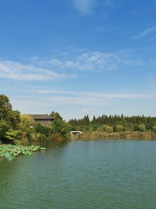 目的地>常熟>荷香洲公园图片 目的地 旅游攻略 去旅行 自由行 hot 跟