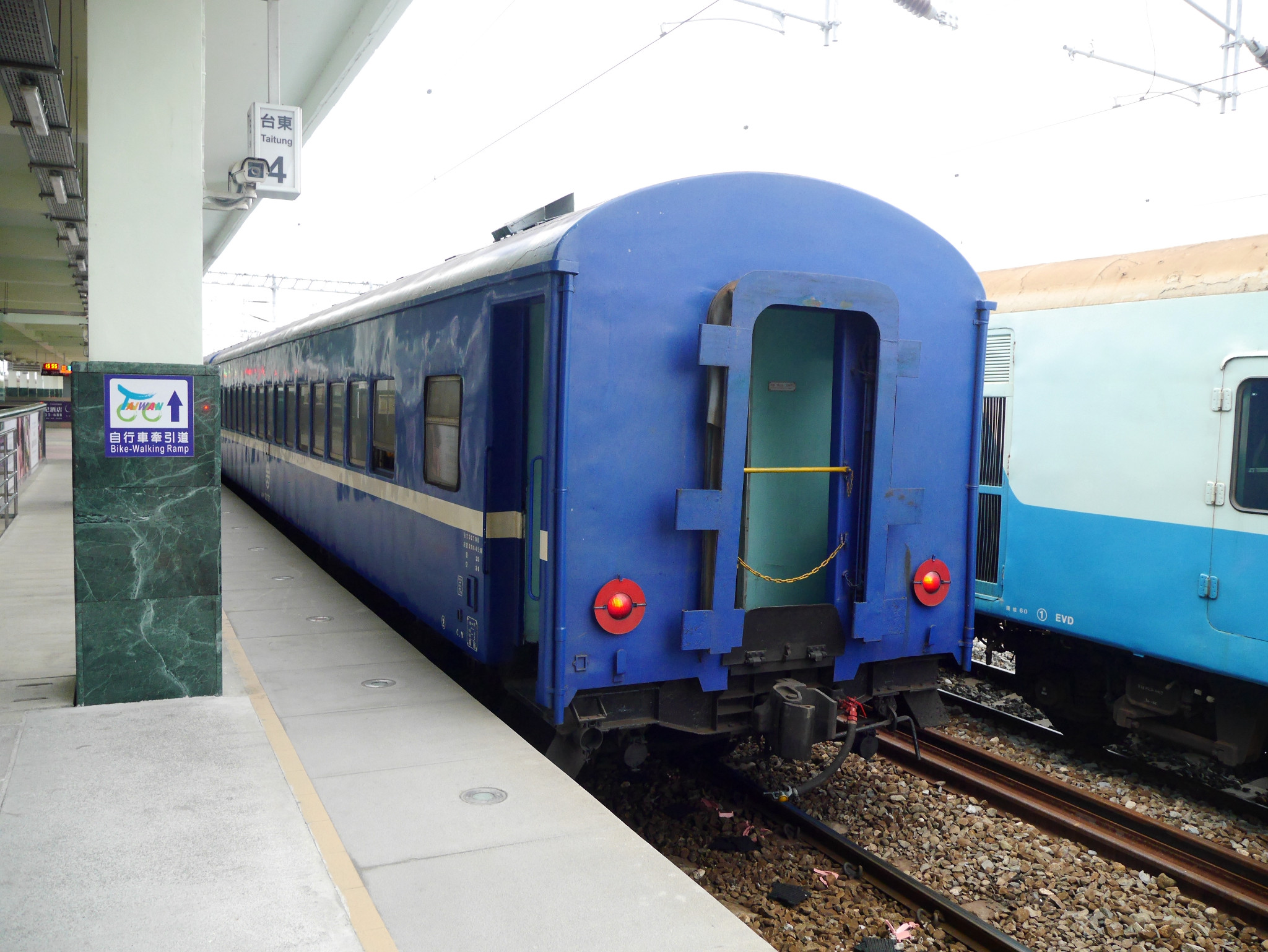 台湾台东 南回铁路怀旧列车