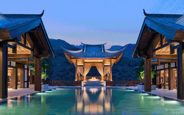 悦趣探寻悦榕独享美妙度假时刻